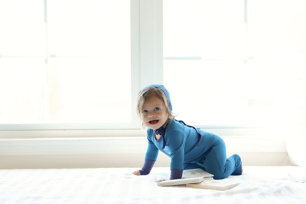 SOLID EMBLEM EDITION - BOYS STRETCHY