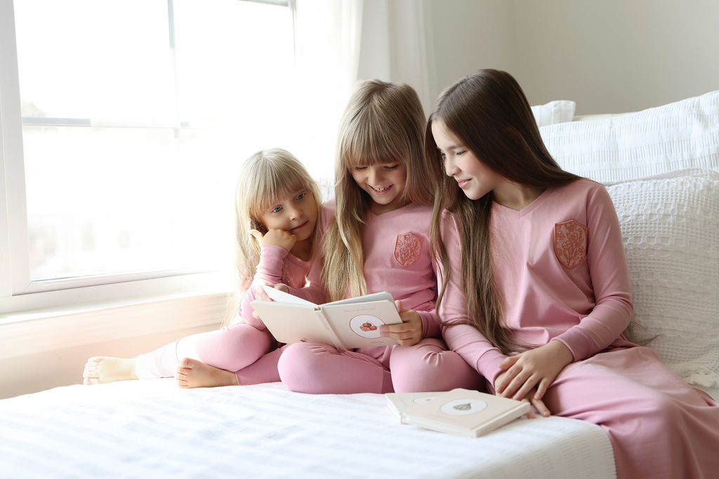 SOLID EMBLEM EDITION - GIRLS PJ